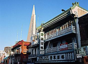 《碟形世界》重新发行难度大 一半所有权归英国王室